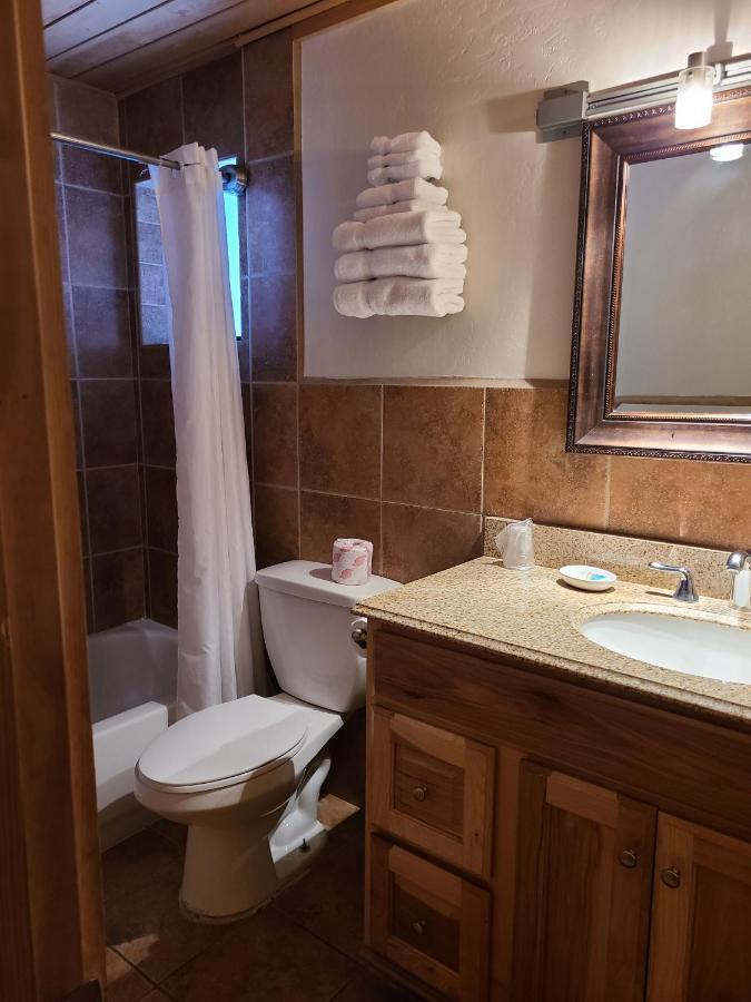 Lumbermen's Village * Pinetop-Lakeside